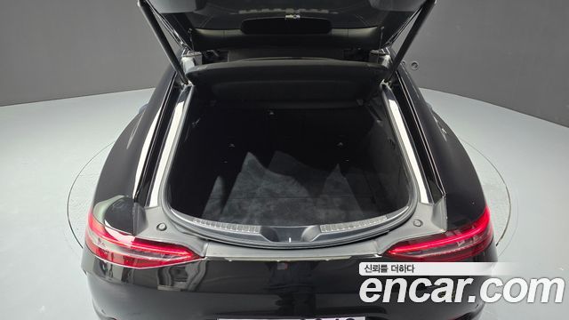 Mercedes-Benz AMG GT 2021 — photo 30
