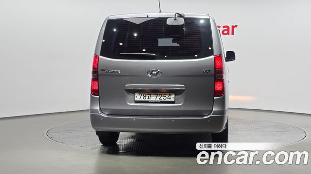 Hyundai Starex 2016 — photo 4