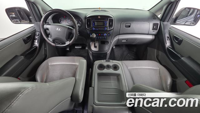 Hyundai Starex 2016 — photo 7