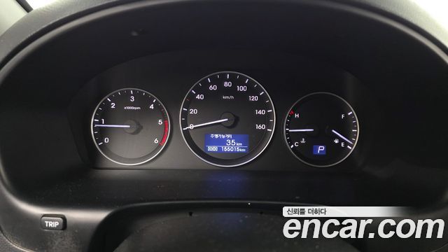 Hyundai Starex 2016 — photo 8