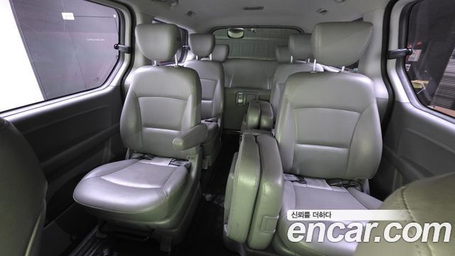Hyundai Starex 2016 — photo 13