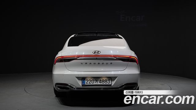 Hyundai Grandeur 2023 — photo 4