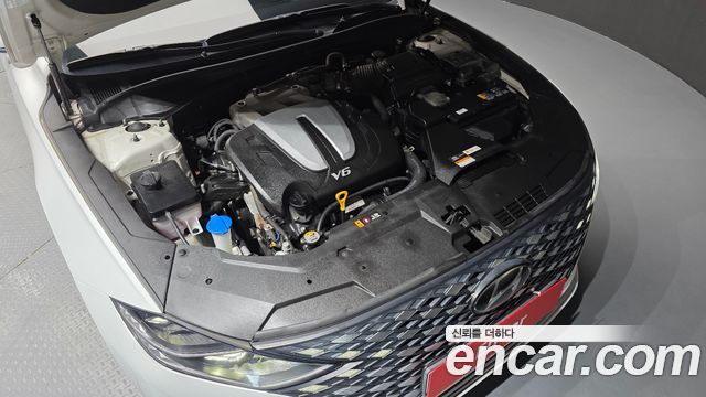 Hyundai Grandeur 2023 — photo 6