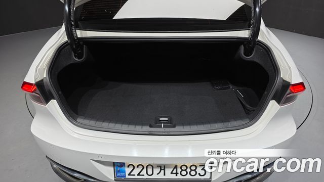 Hyundai Grandeur 2023 — photo 20