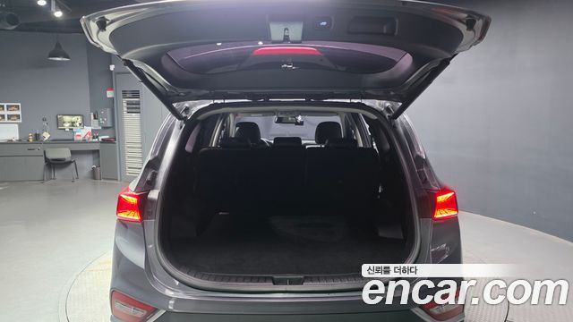 Hyundai Santafe 2019 — photo 20