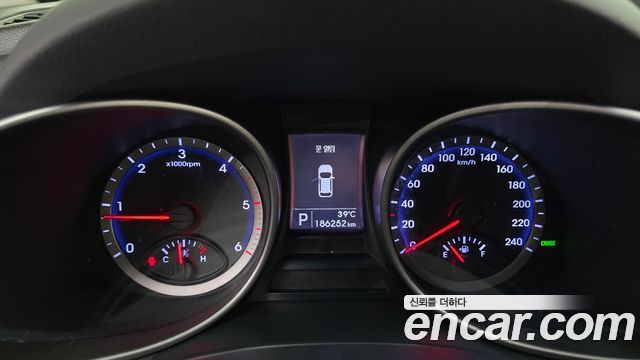 Hyundai Maxcruz 2016 — photo 8