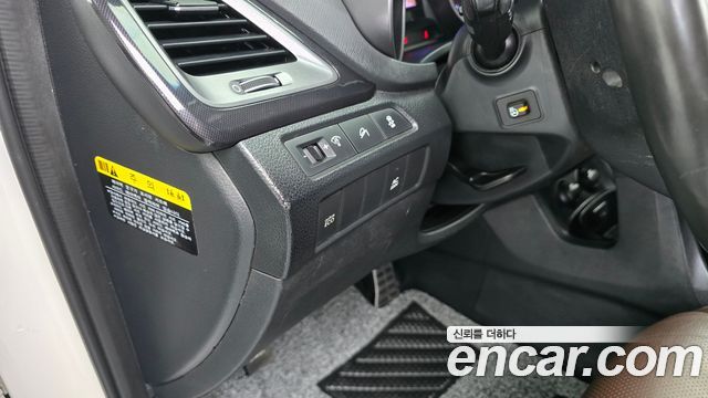 Hyundai Maxcruz 2016 — photo 17