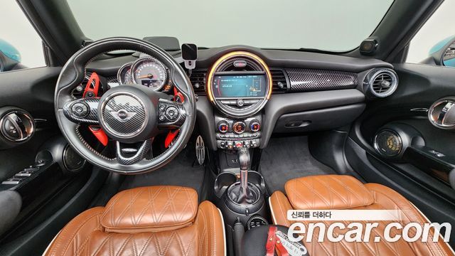 Mini Cooper Convertible 2016 — photo 7