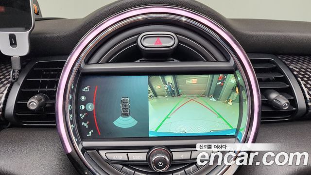 Mini Cooper Convertible 2016 — photo 14