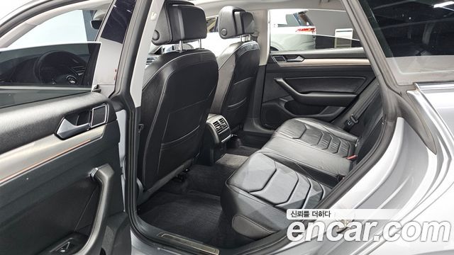 Volkswagen Arteon 2018 — photo 11