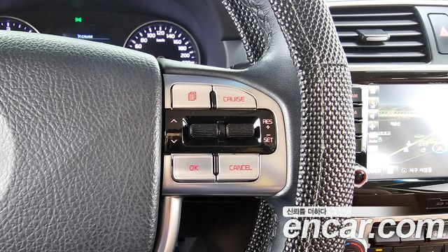 Kia Mohave 2017 — photo 16