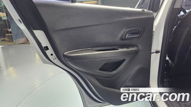 Chevrolet Korea Trax 2019 — photo 15