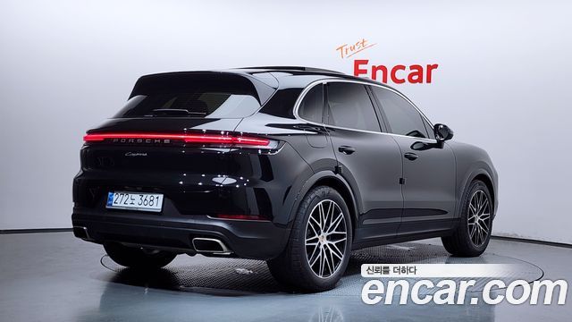 Porsche Cayenne 2025 — photo 2
