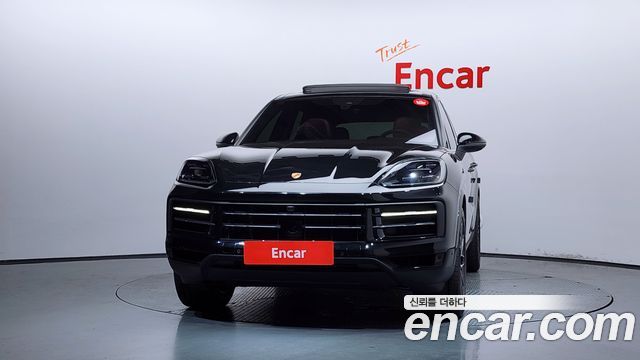 Porsche Cayenne 2025 — photo 3
