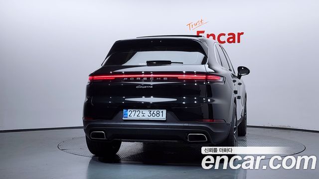 Porsche Cayenne 2025 — photo 4