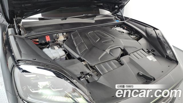 Porsche Cayenne 2025 — photo 6