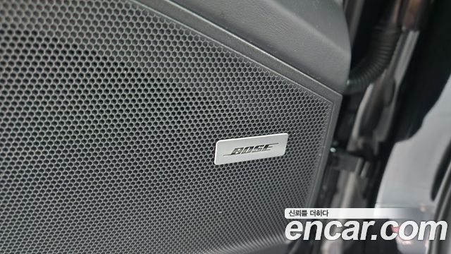 Porsche Cayenne 2025 — photo 38