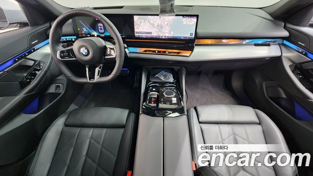 BMW 5-Series 2025 — photo 10