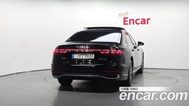 Audi A8 2023 — photo 4