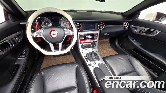 Mercedes-Benz SLK-Class 2012 — photo 10