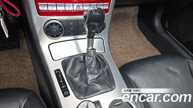 Mercedes-Benz SLK-Class 2012 — photo 12