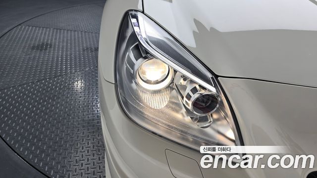 Mercedes-Benz SLK-Class 2012 — photo 8