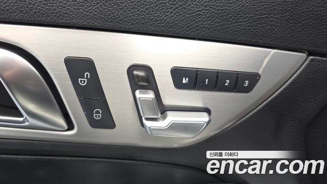 Mercedes-Benz SLK-Class 2012 — photo 27