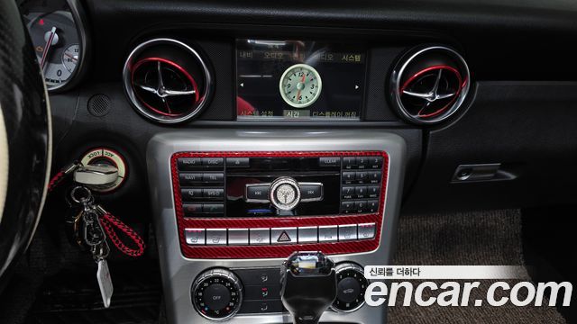 Mercedes-Benz SLK-Class 2012 — photo 29