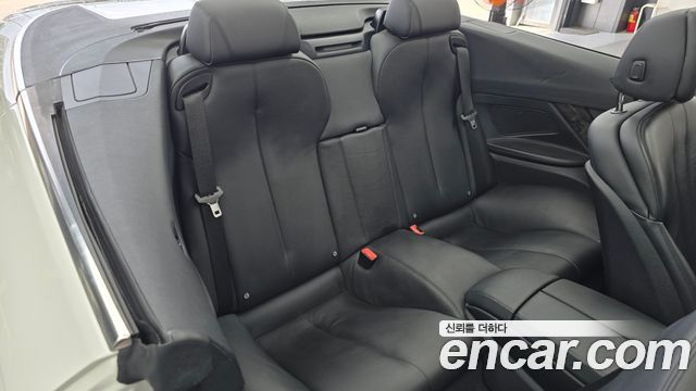 BMW 6-Series 2013 — photo 12