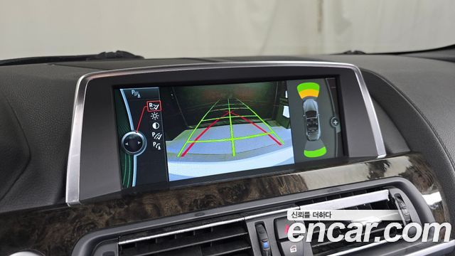 BMW 6-Series 2013 — photo 15