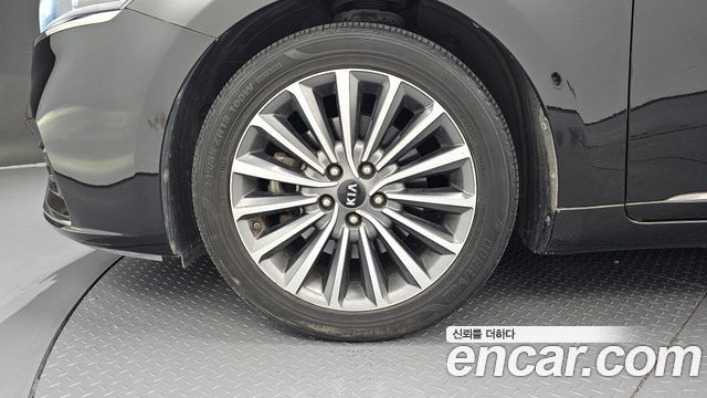 Kia K7 2017 — photo 5