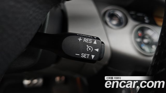 Toyota RAV4 2011 — photo 15