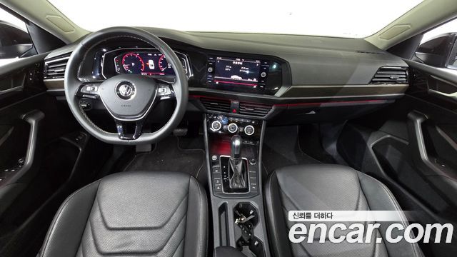 Volkswagen Jetta 2021 — photo 10