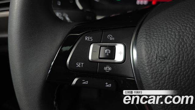 Volkswagen Jetta 2021 — photo 21