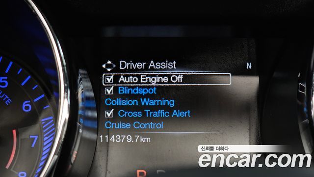 Ford Mustang 2017 — photo 16