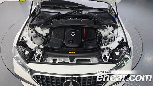 Mercedes-Benz E-Class 2026 — photo 6