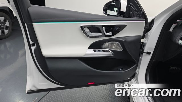 Mercedes-Benz E-Class 2026 — photo 14