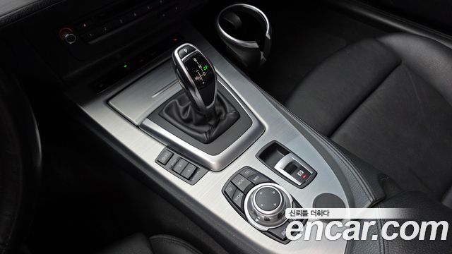 BMW Z4 2009 — photo 9