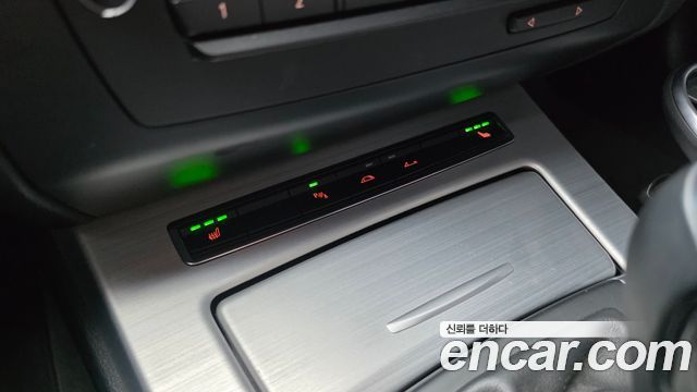 BMW Z4 2009 — photo 17