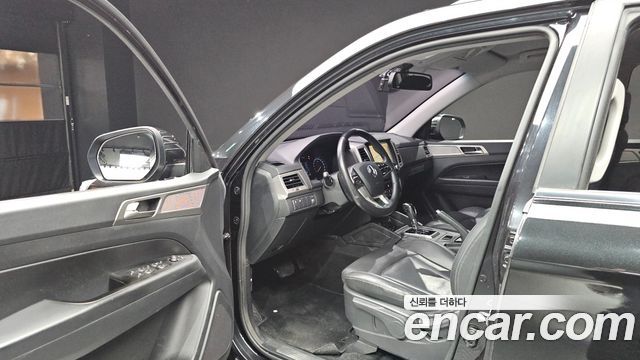 KG Mobility Rexton 2018 — photo 13
