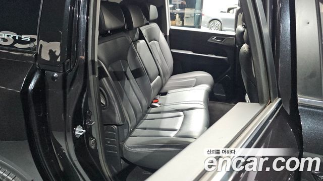 KG Mobility Rexton 2018 — photo 17