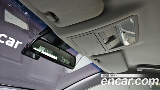KG Mobility Rexton 2018 — photo 23