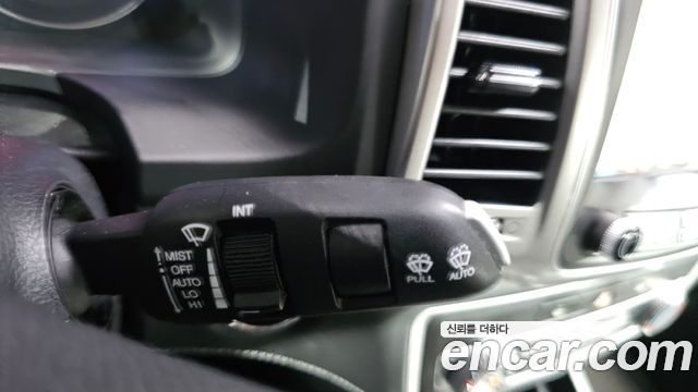 KG Mobility Rexton 2018 — photo 29