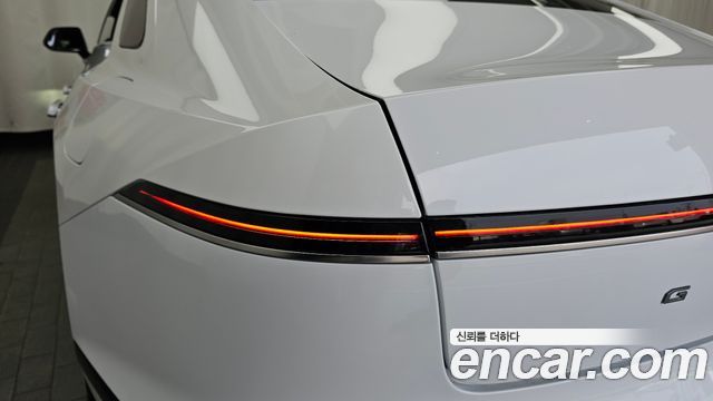 Hyundai Grandeur 2023 — photo 9