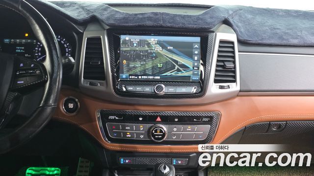 KG Mobility Rexton 2019 — photo 12