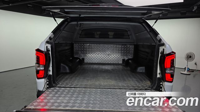 KG Mobility Rexton 2019 — photo 20