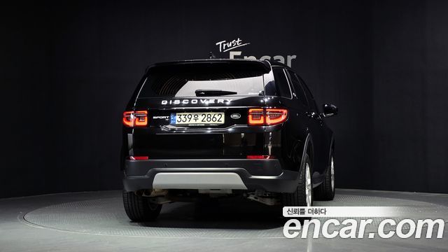 Land Rover Discovery Sport 2020 — photo 4