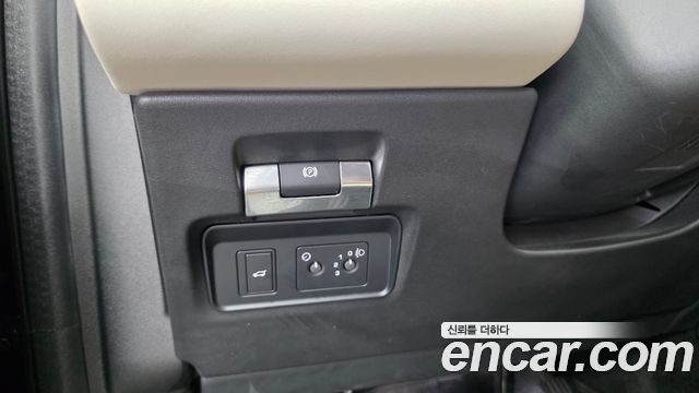 Land Rover Discovery Sport 2020 — photo 22
