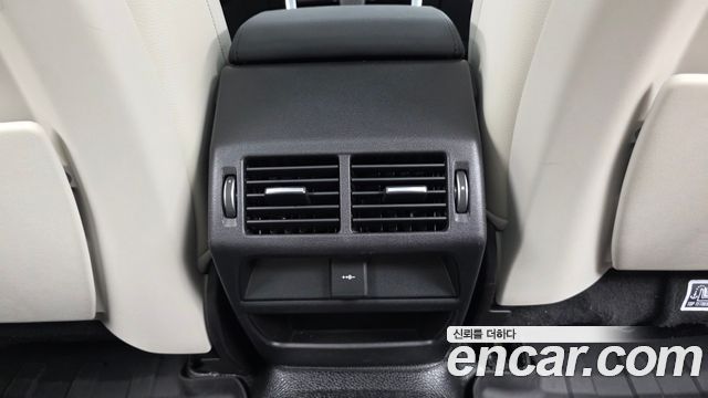 Land Rover Discovery Sport 2020 — photo 24