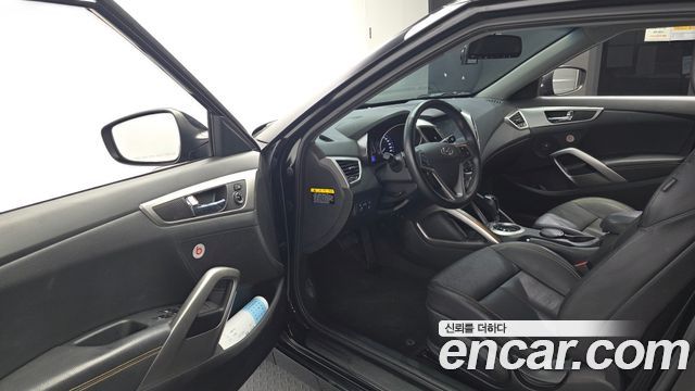 Hyundai Veloster 2017 — photo 10